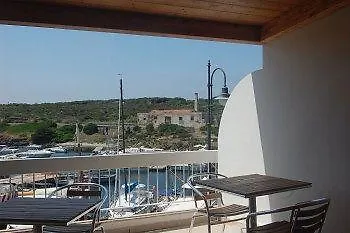 Domo Sul Porto Bed & Breakfast